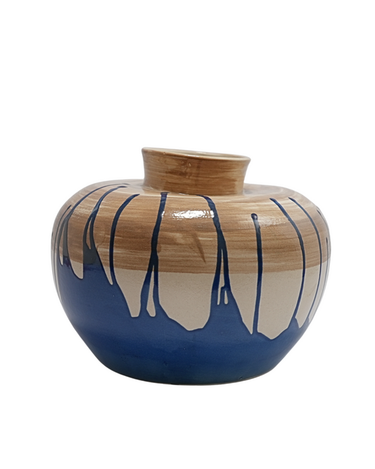 Blue Cascade Stoneware A round pot