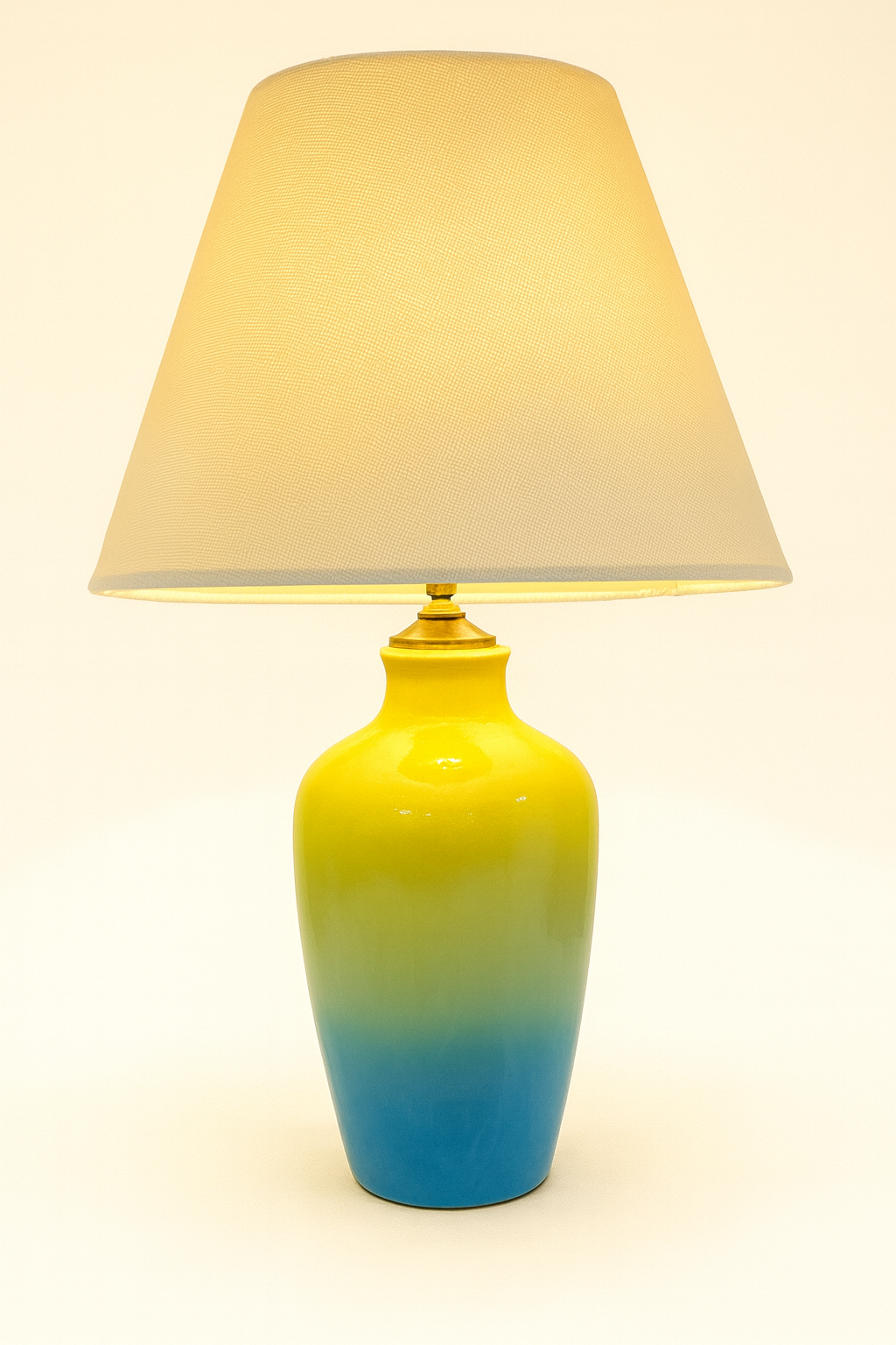 SkyDawn – Gradient Ceramic Table Lamp