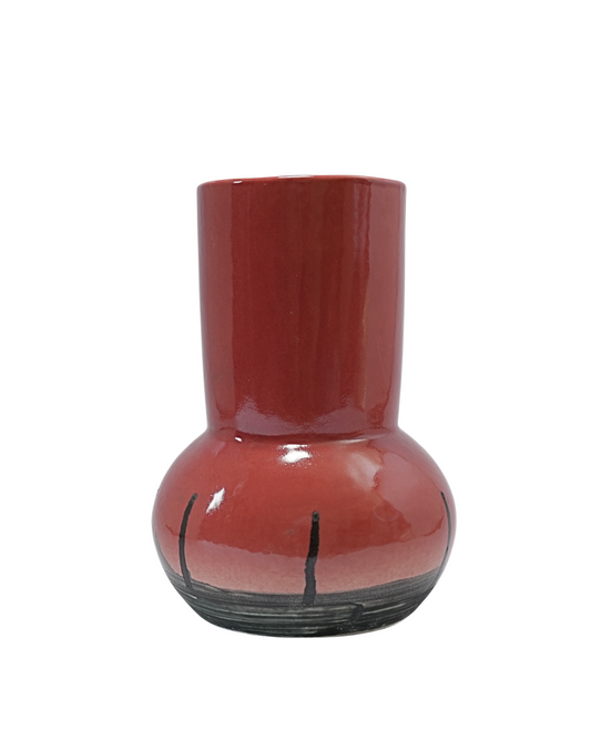 Terracotta Whisper Vase – by Daira Homes